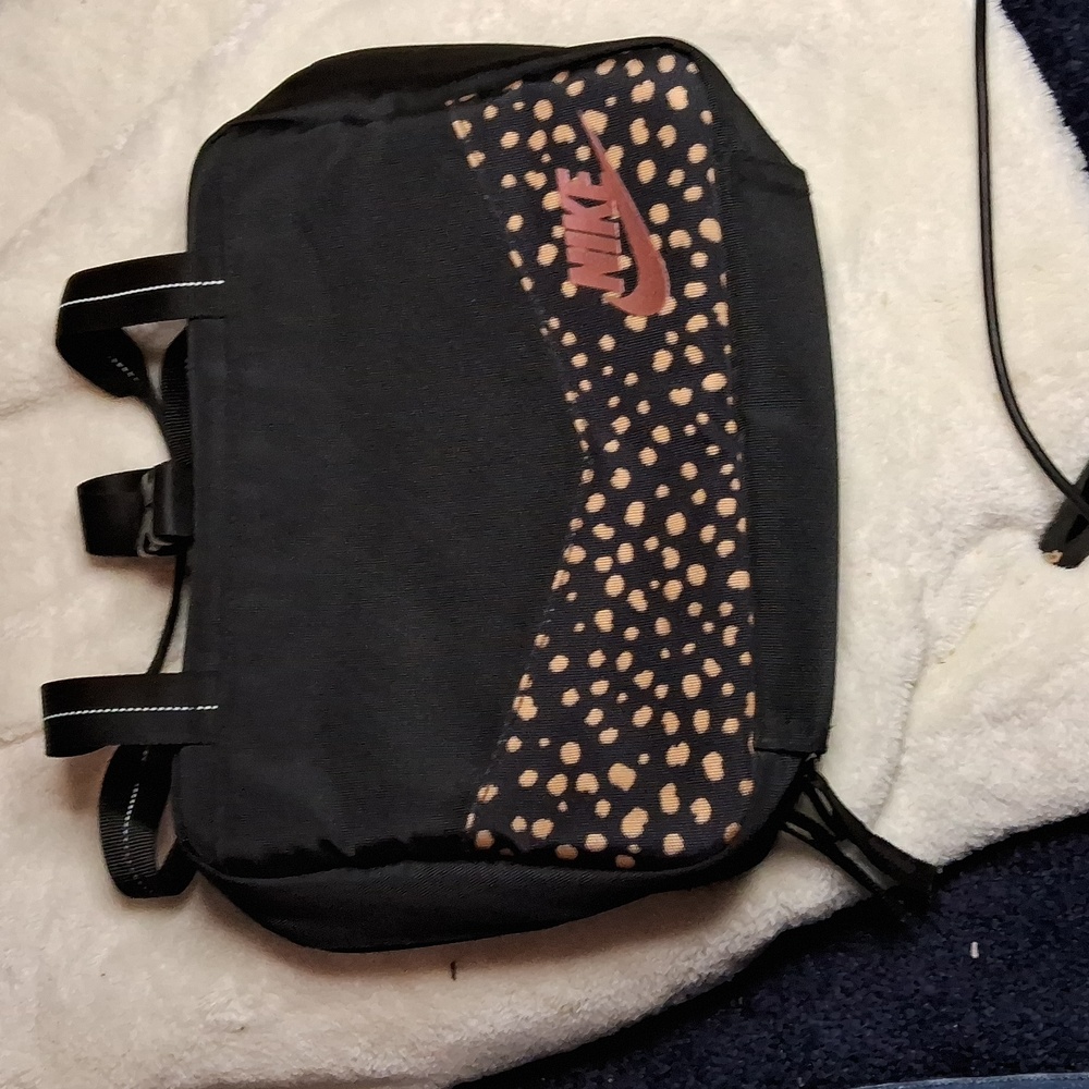 Nike black lunch box clean inside and out